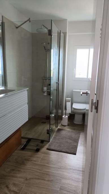 Apartamento 1ª Linea De Playa อาลิกันเต ภายนอก รูปภาพ