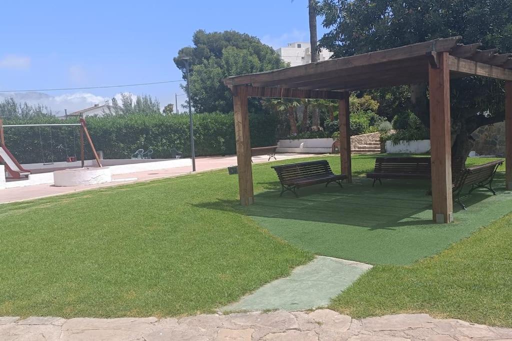 Apartamento 1ª Linea De Playa อาลิกันเต ภายนอก รูปภาพ