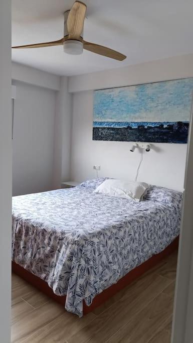 Apartamento 1ª Linea De Playa อาลิกันเต ภายนอก รูปภาพ