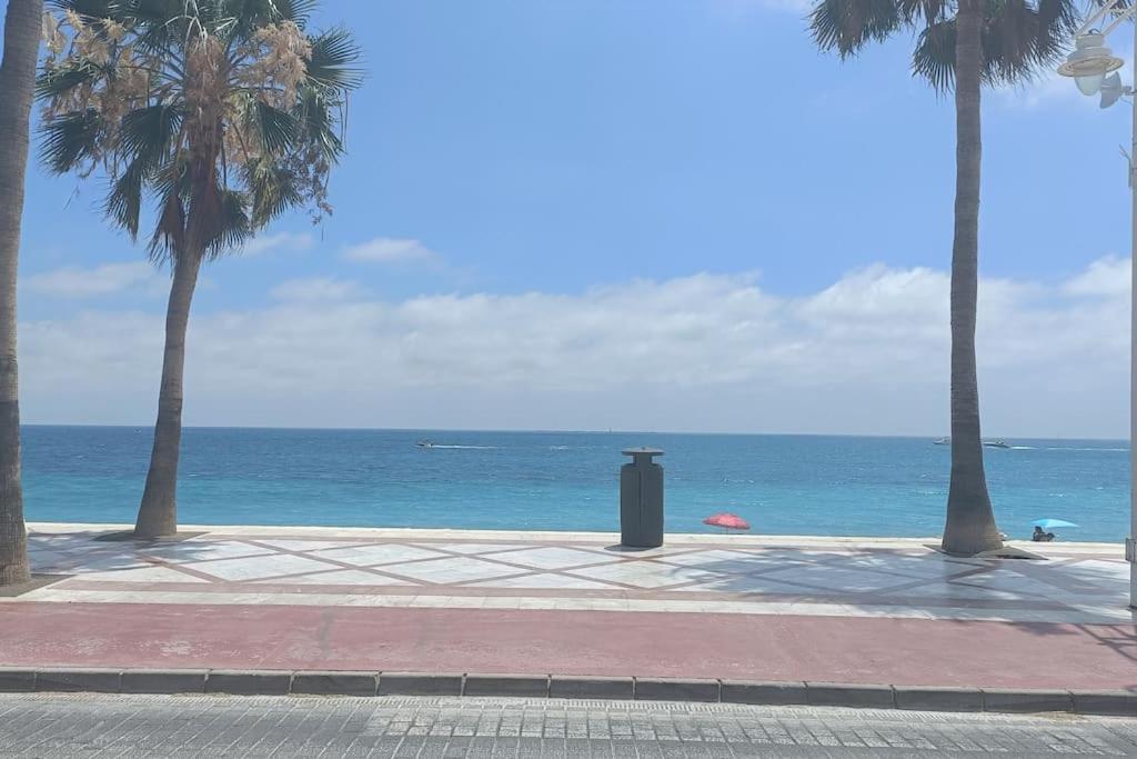 Apartamento 1ª Linea De Playa อาลิกันเต ภายนอก รูปภาพ